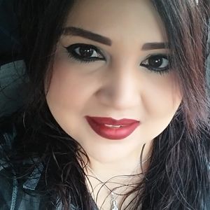 Meet your Posher, Celia